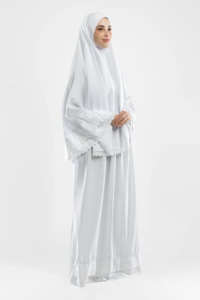 White Dantelle Prayer Wear