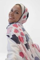 Strawberry Cream Scarf