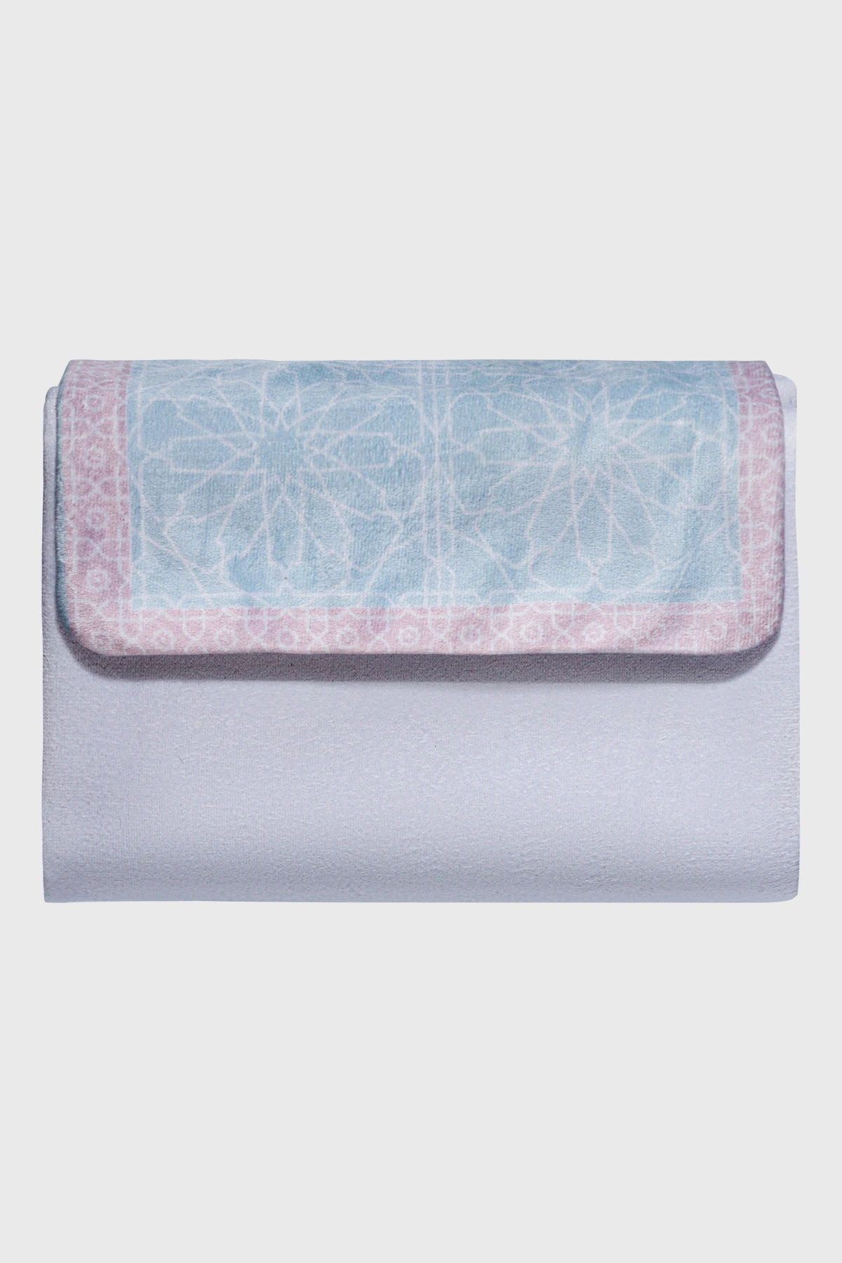 Cashmere Islamic Arch Pocket Sejadah - Luxury Prayer Mat Qatar | Arcadia