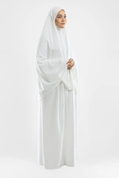 Minimal Islamic Prayer Wear