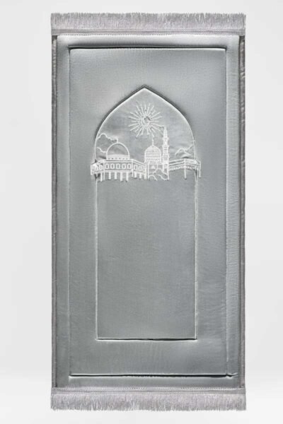 Menarat Al-Islam Embroidery Prayer Mat