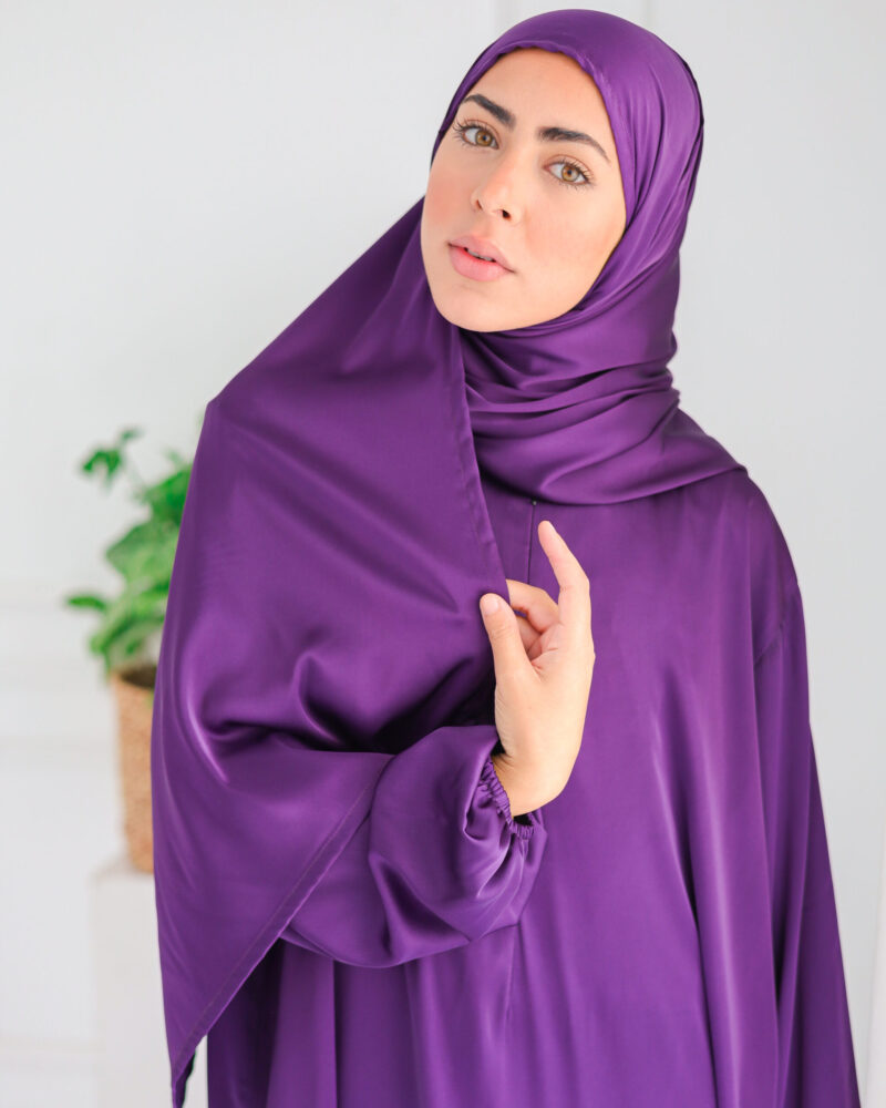 ⁦Violet Silky Prayer Dress⁩ - الصورة ⁦4⁩