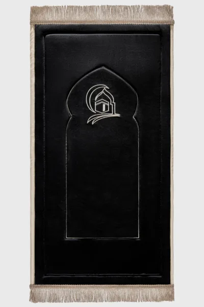 Black Kaaba Embroidery Prayer Mat