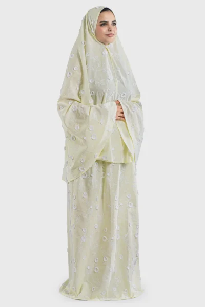 Sunshine Pop Fleur de Rêve Prayer Wear - View 1 | Arcadia Qatar